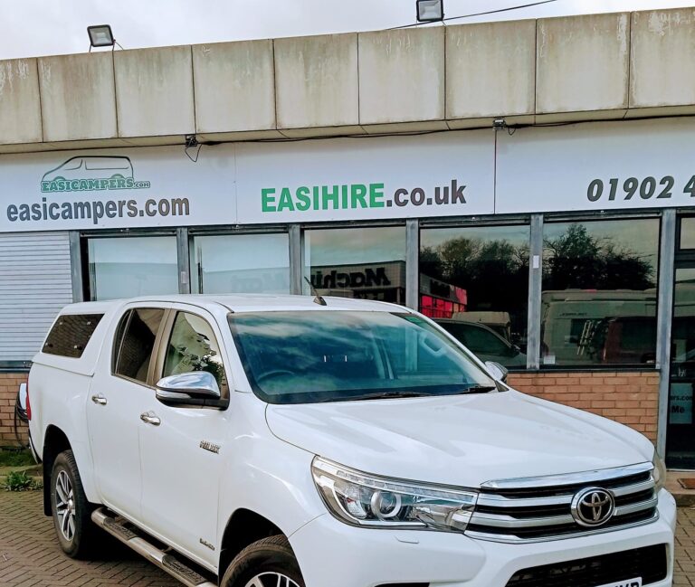 What You Need to Bring When Hiring a Car or Van